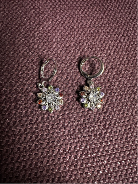 Unbranded Jewelry - Multicolor & Silver Flower Drop Earrings